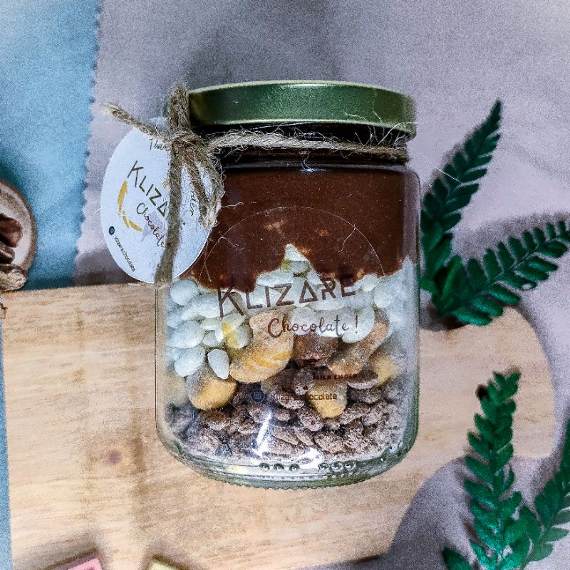 

CHOCO JAR MEDE ROASTED/KACANG METE/CHOCO IN JAR/KLIZARE CHOCOLATE/COKELAT LUMER/DESERT CHOCOLATE/DESERT BOX/KACANG MEDE