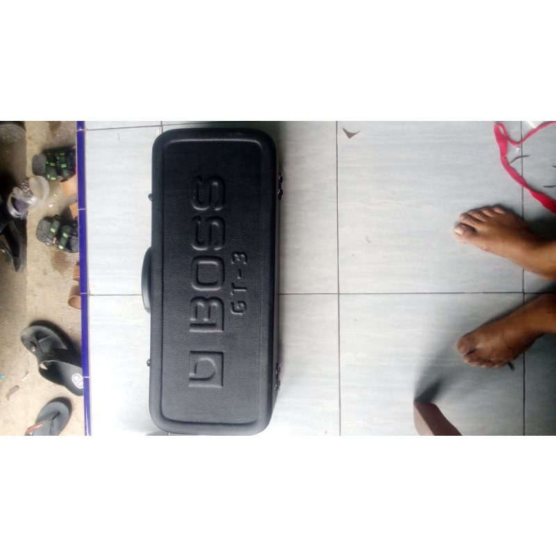 hardcase efek gitar boss gt3