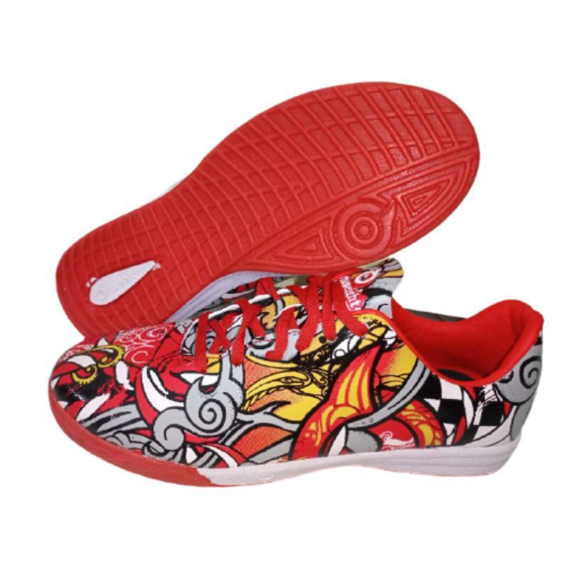 Sepatu Futsal Bola Ortuseight /Sepatu Futsal Bola Bima Catalyst Gread Ori Termurah