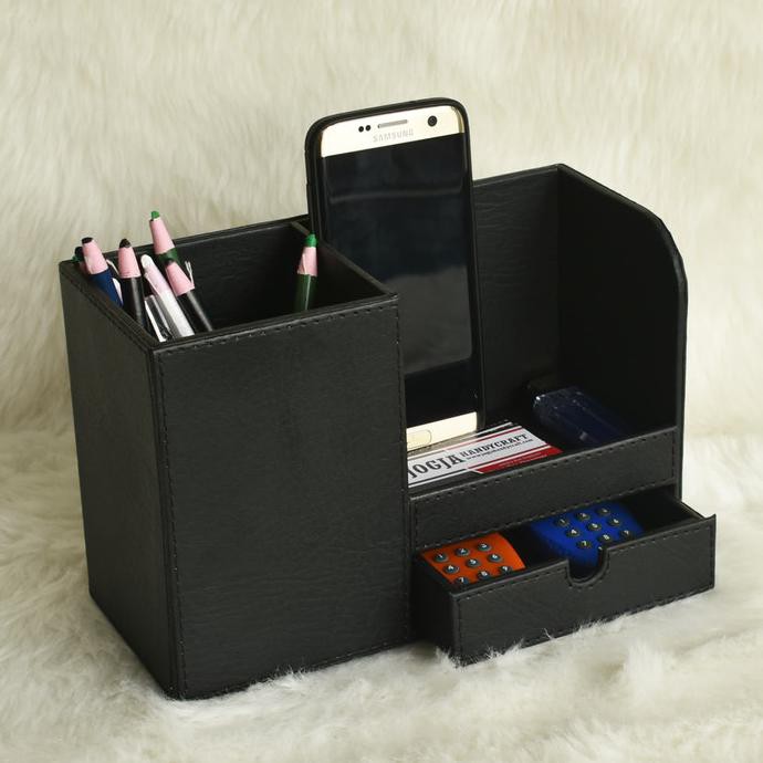 

Pen Holder Tempat Pena & Alat Tulis Kantor - Desktop Stationery - Hitam