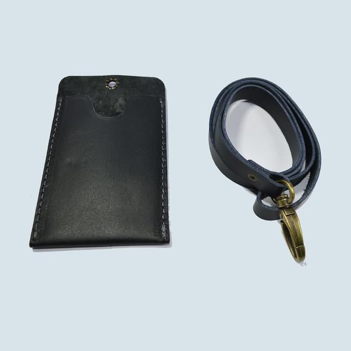 

Sale Gantungan Id Card Kulit Asli Warna Hitam Model Simpel |Card Holder Kualitas Baik