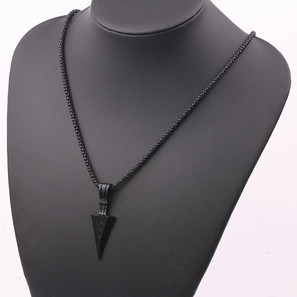Kalung Rantai Choker Dengan Liontin Bentuk Kepala Panah Untuk Pria