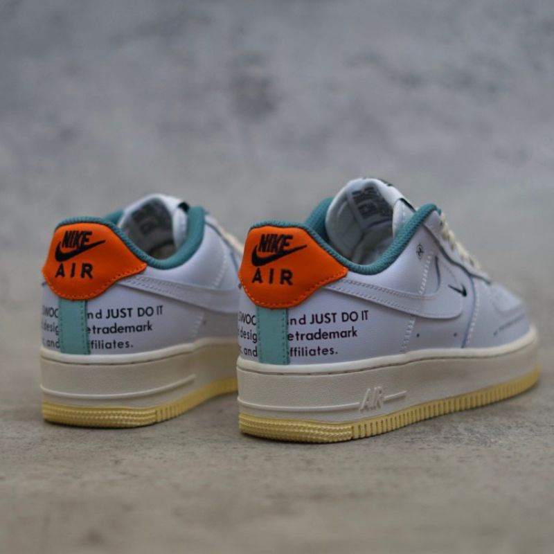 Nike AF 1 Low Starfish