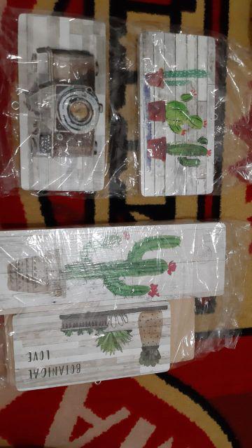 Wall Decor Shabby /poster Kayu / Ukuran 20x25cm / Make Up Pouch