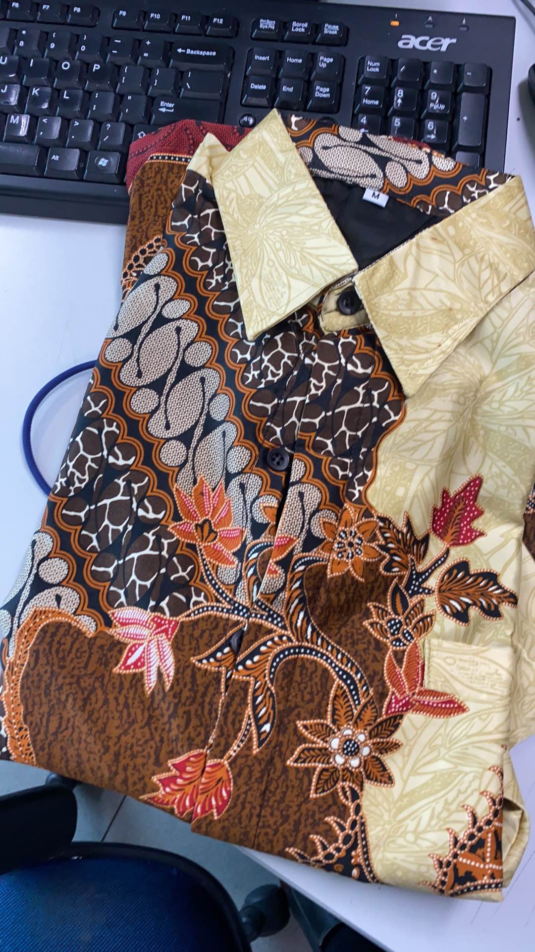 Kemeja Batik Semi Sutra Silky Premium Puring Istimewa