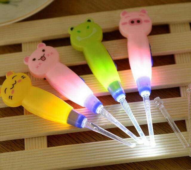 EARPICK FLASH LIGHT ANIMAL KOREK KUPING MOTIF KARTUN