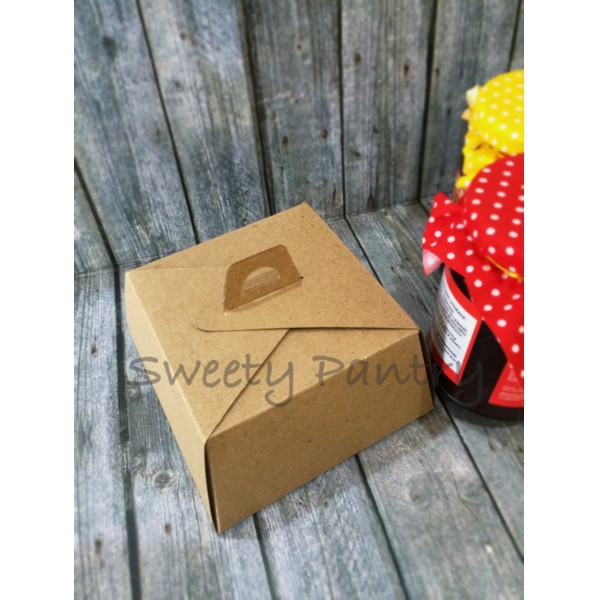 

Jual box kue kecil dus kue kecil model tenteng warna coklat Limited
