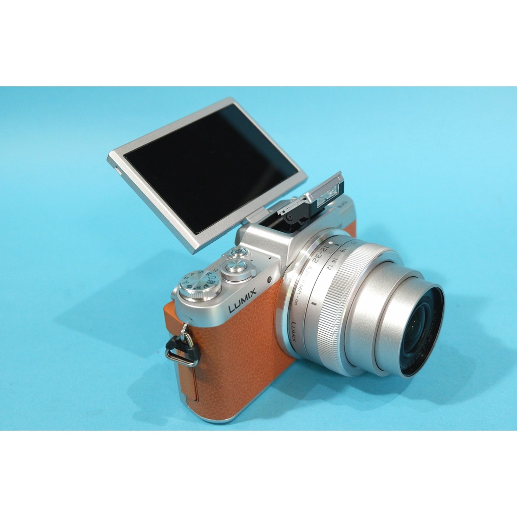 Kamera Mirrorless Lumix GF8K Vlog Youtube-1