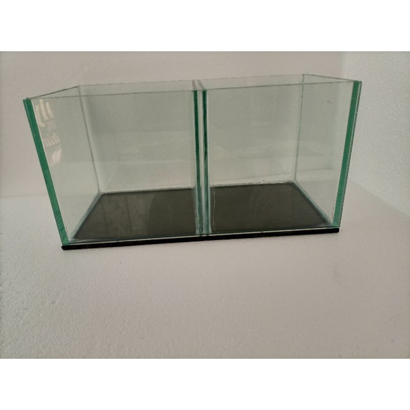 Aquarium sekat 2 kamar dua ruang ukuran total 30x15x15