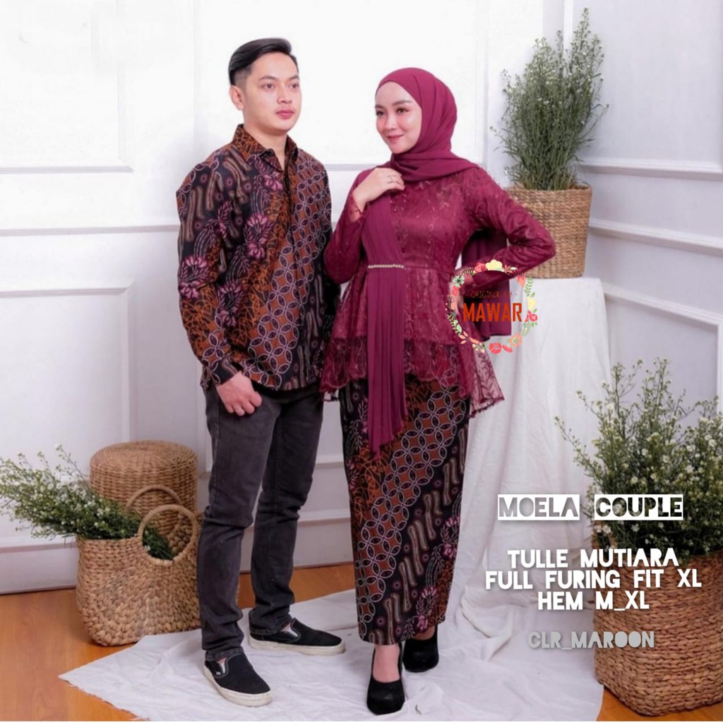 Zola_Batik Batik Couple Kebaya Brokat Selendang Brokat Prili Maroon Series - Batik Couple Moela