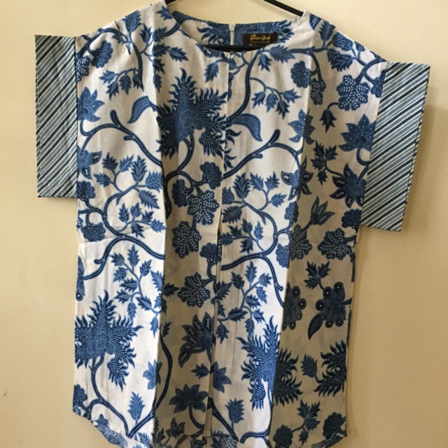 Preloved atasan batik danarhadi