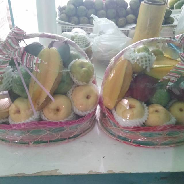 

Paket parsel buah