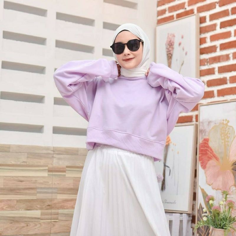 OVERSIZE CROOPE SWEATER / SWEATER WANITA CROP POLOS