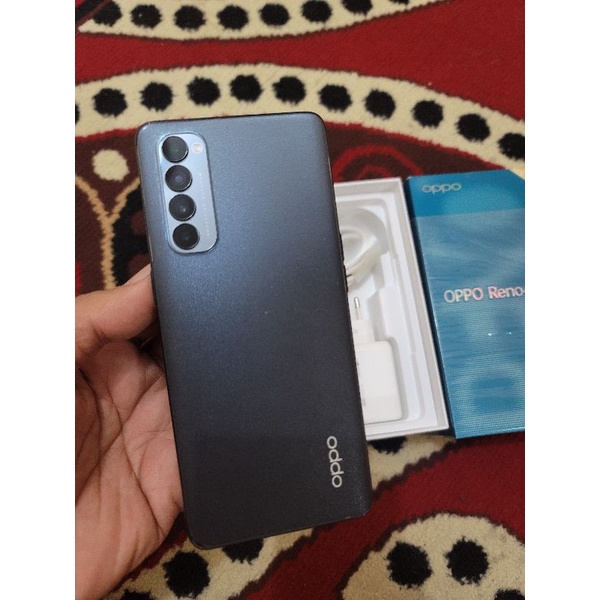 Oppo reno 4 pro 8/256 bekas second lengkap