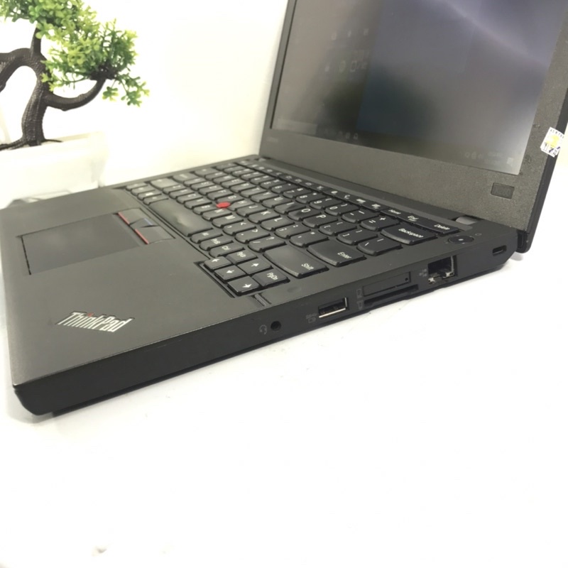 LAPTOP LENOVO THINKPAD X260 CORE I5 - RAM 8GB - HDD500GB