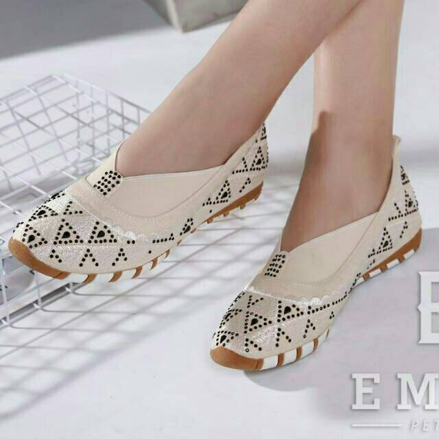 Flat Shoes Emory Clara Original Slip On Wanita Import Batam
