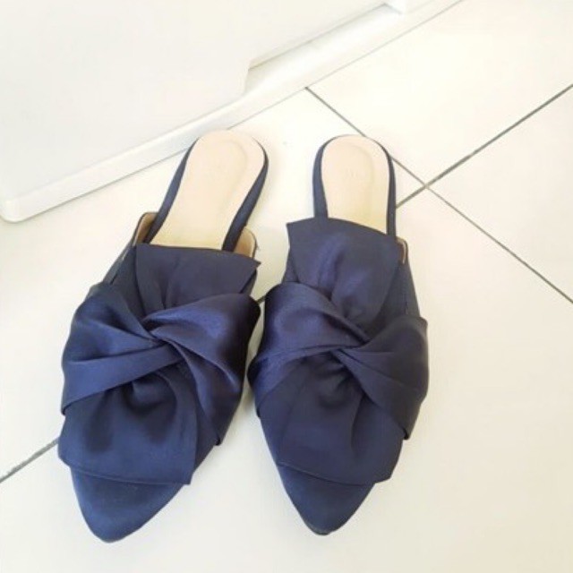 PRELOVED TUTU TOE (38)