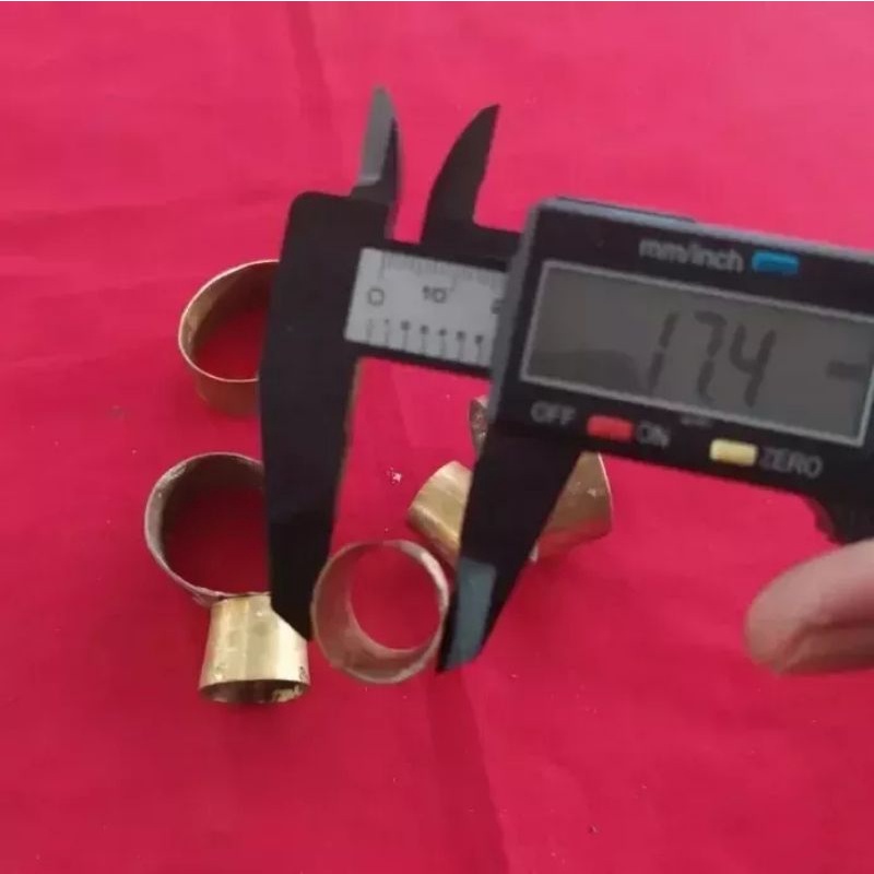 SELUT PISAU ASLI KUNINGAN