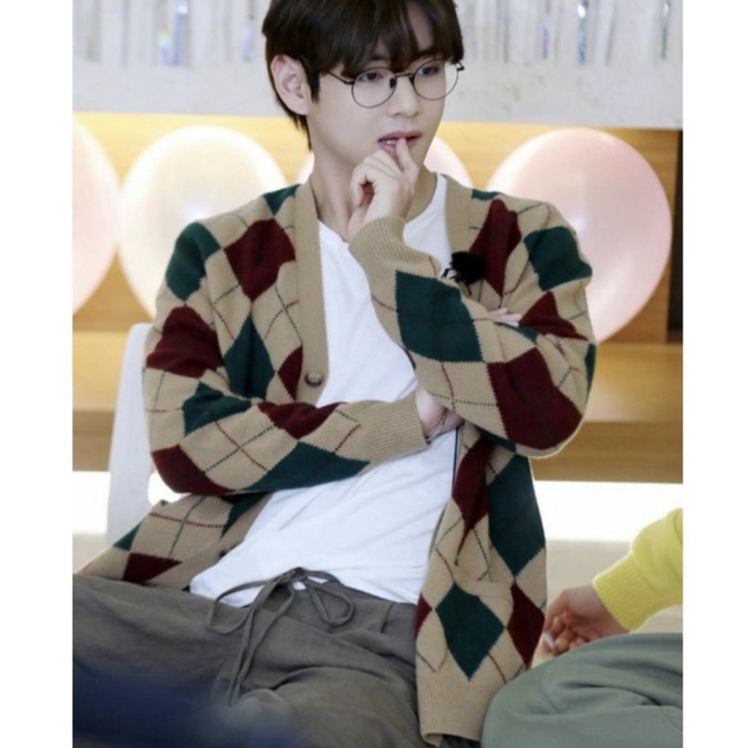 [IMPORT] SWEATER/ CARDIGAN V BTS RAJUT PREMIUM