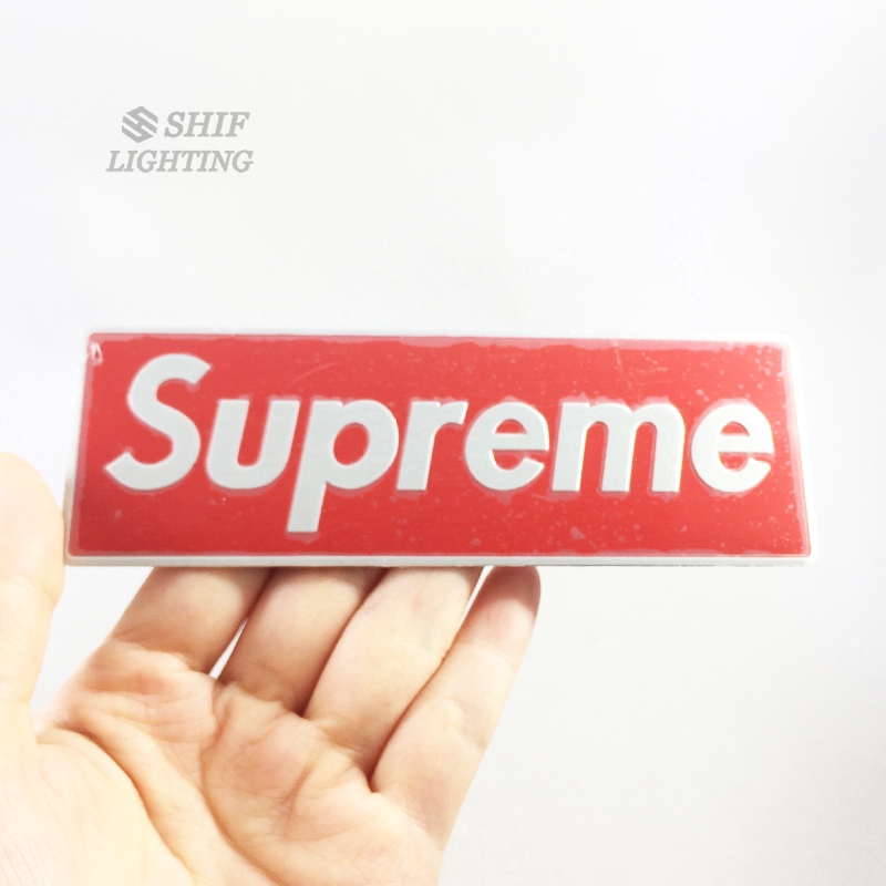 1Pc Stiker Emblem / Badge Motif Logo Supreme Bahan Aluminium untuk Dekorasi Mobil