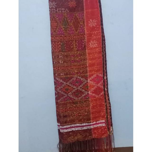 Ulos sadum super mewah