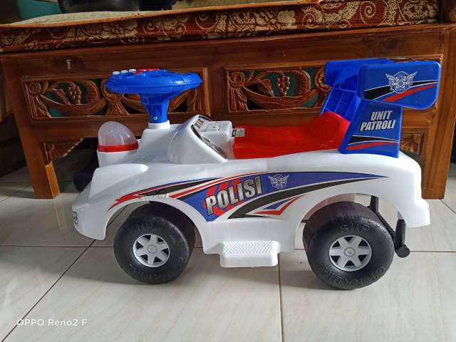 TPJ 638 mainan anak mobil dorong model polisi ada lagunya / mainan mobil dorong  polisi 2 musik led