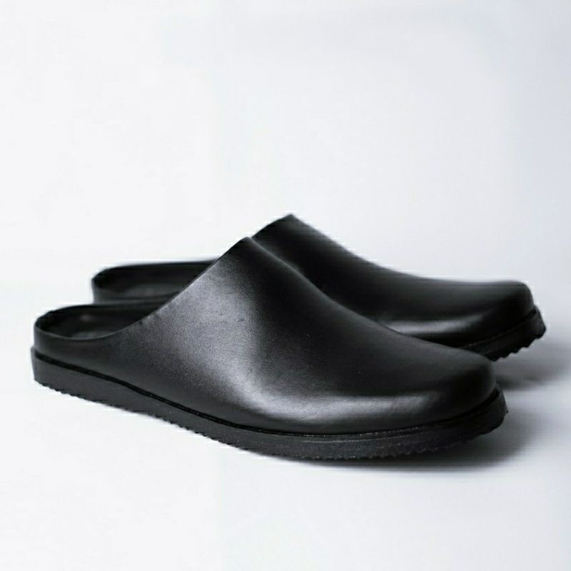 SANDAL SLOP ADAT JAWA BESKAP TUTONG BUSTONG KULIT SAPI ASLI SOL KARET LENTUR PRIA UKURAN JUMBO BIG S