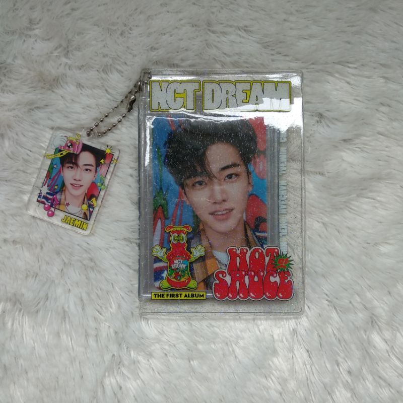 NCT DREAM MD Hot Sauce Jaemin photo holder + keyring