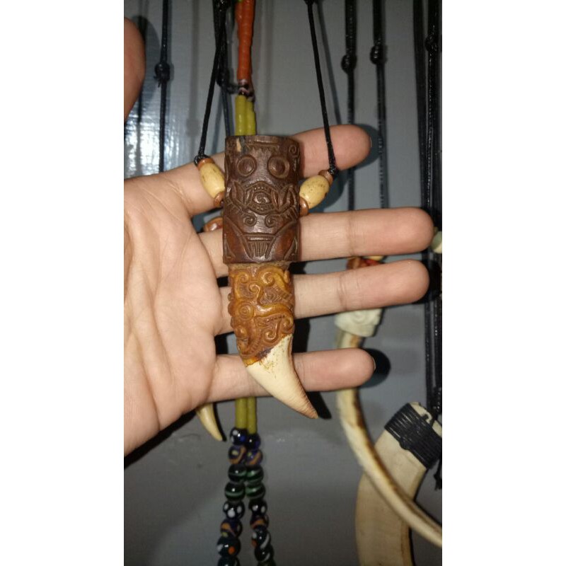 kalung tarber etnik