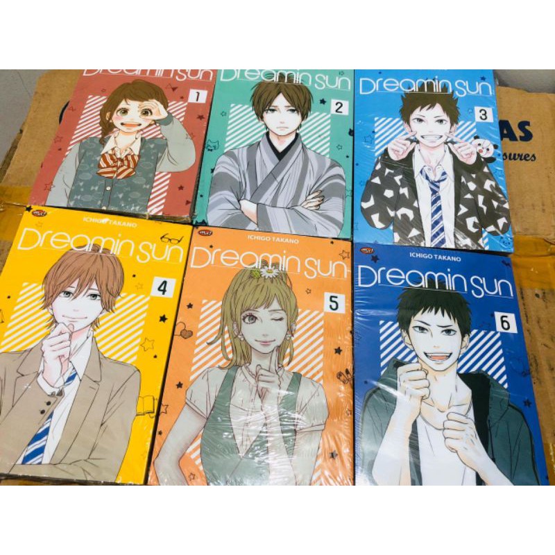 Buku komik dreamin sun satuan