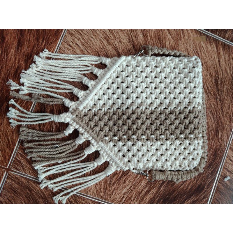 READY STOK) macrame clutch