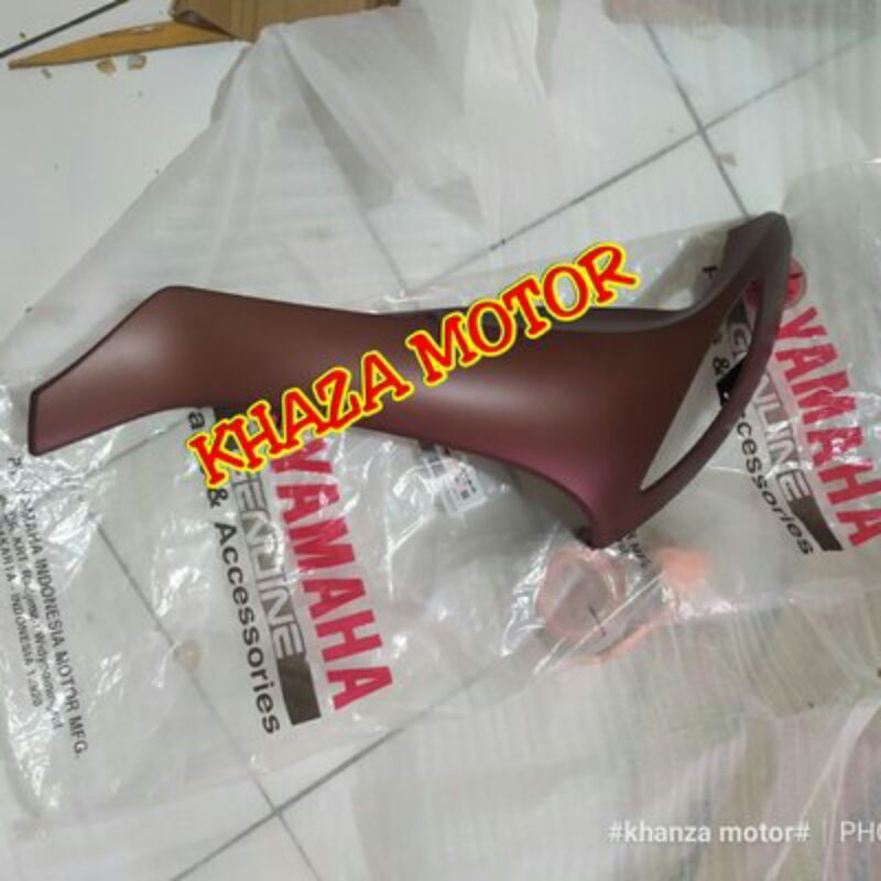Cover sayap kanan yamaha Fino 125 original coklat