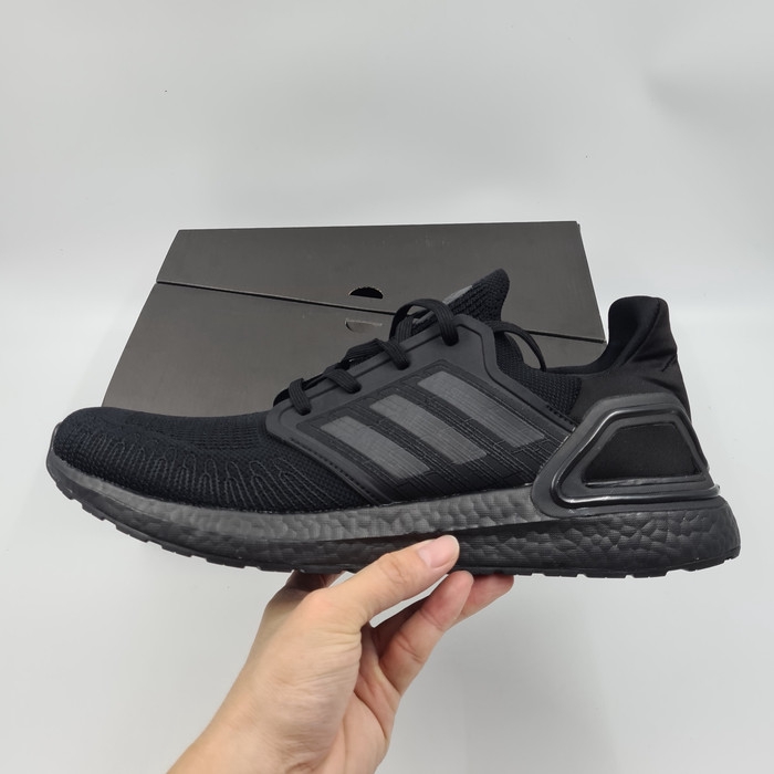 triple black ub
