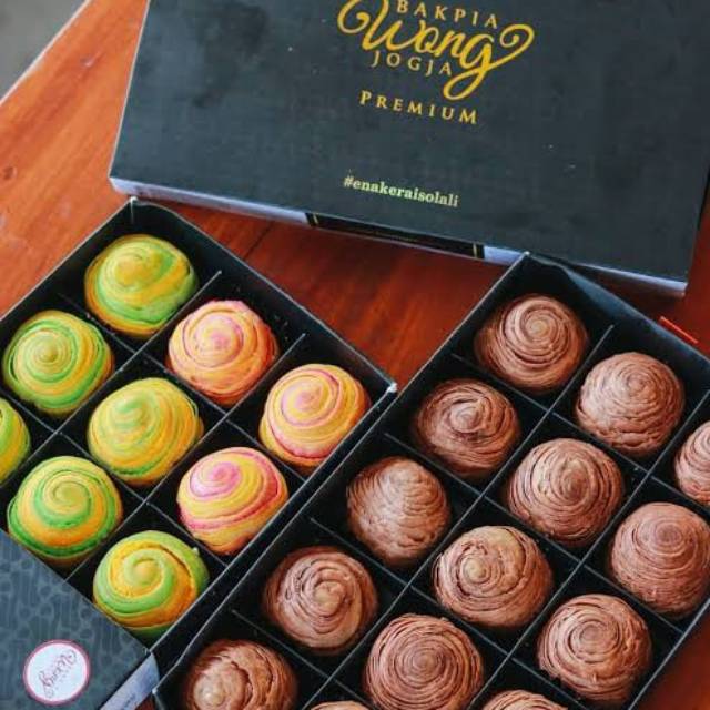 

Bakpia Wong Jogja by Baim Wong