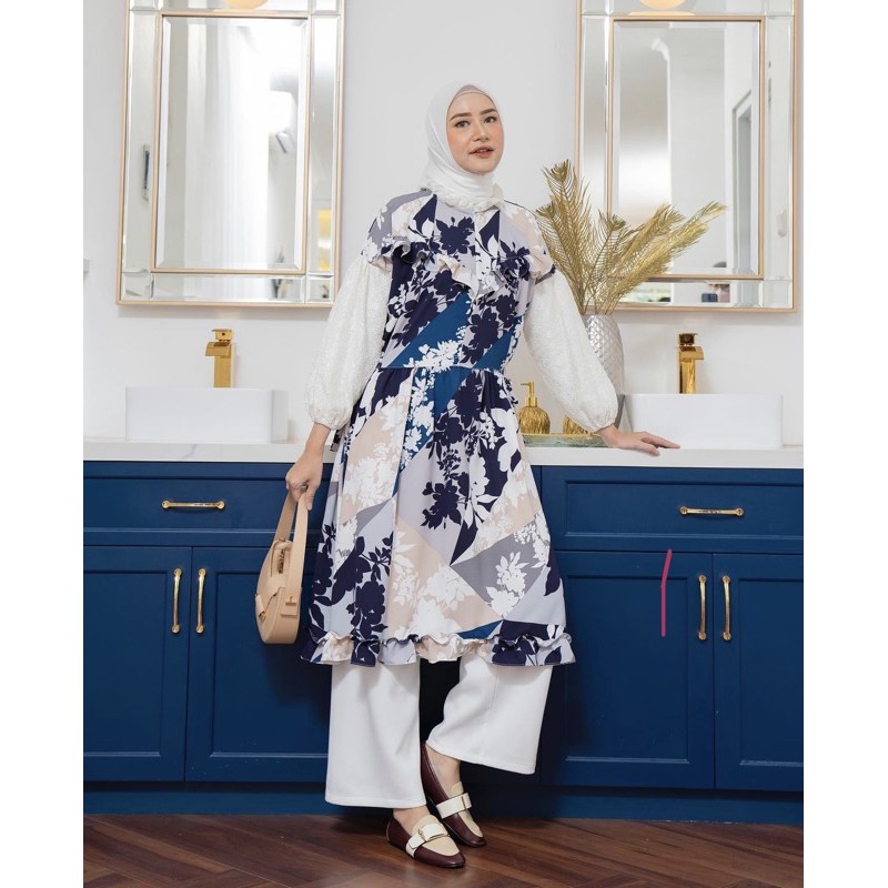 Midi Raya Serene by HaideeOrlin