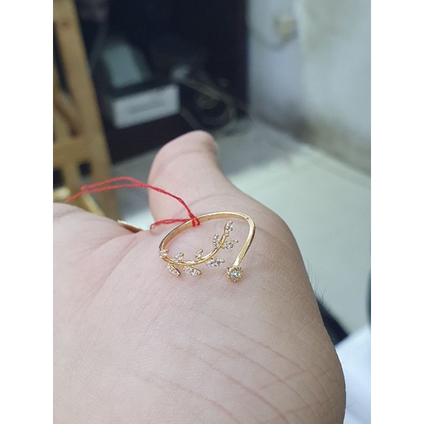 cincin daun spiral mpp emas