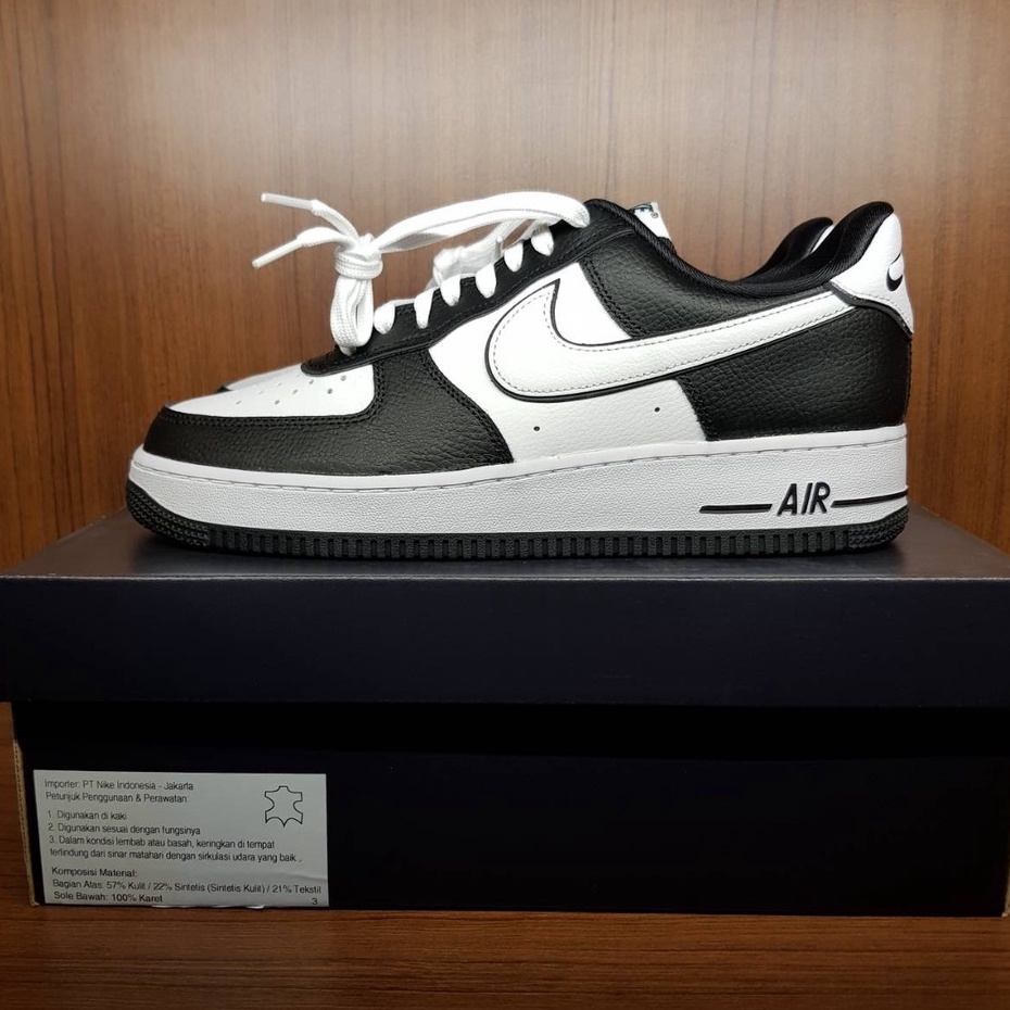 Nike Air Force 1 Low Panda Black White 100% Authentic
