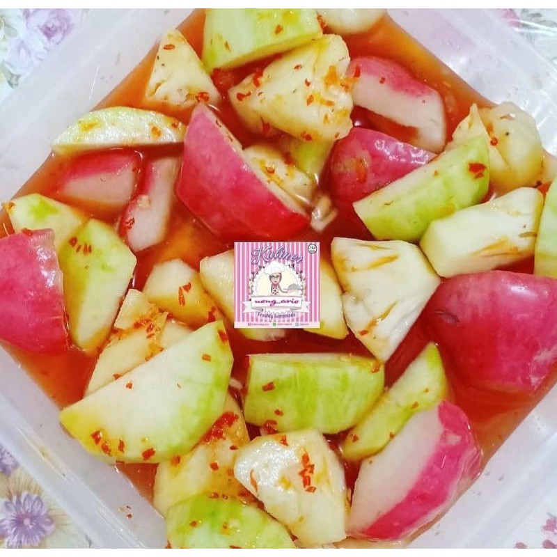 

asinan nanas-jambu air-kedondong