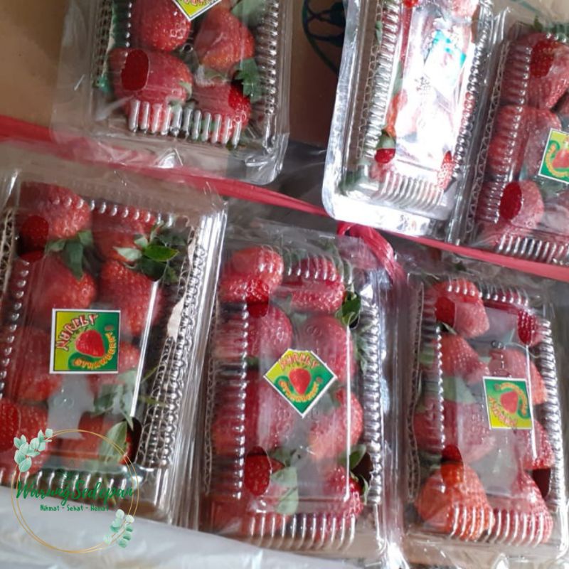 

Strawberry Segar 1 pack Buah Segar Cikarang