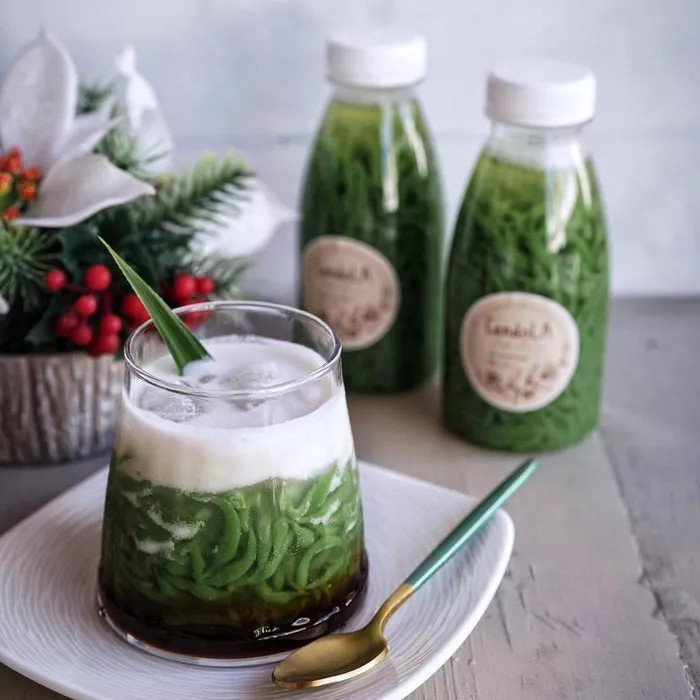 

Cendol alami / es cendol / es cendol susu aren / cendol /escendol