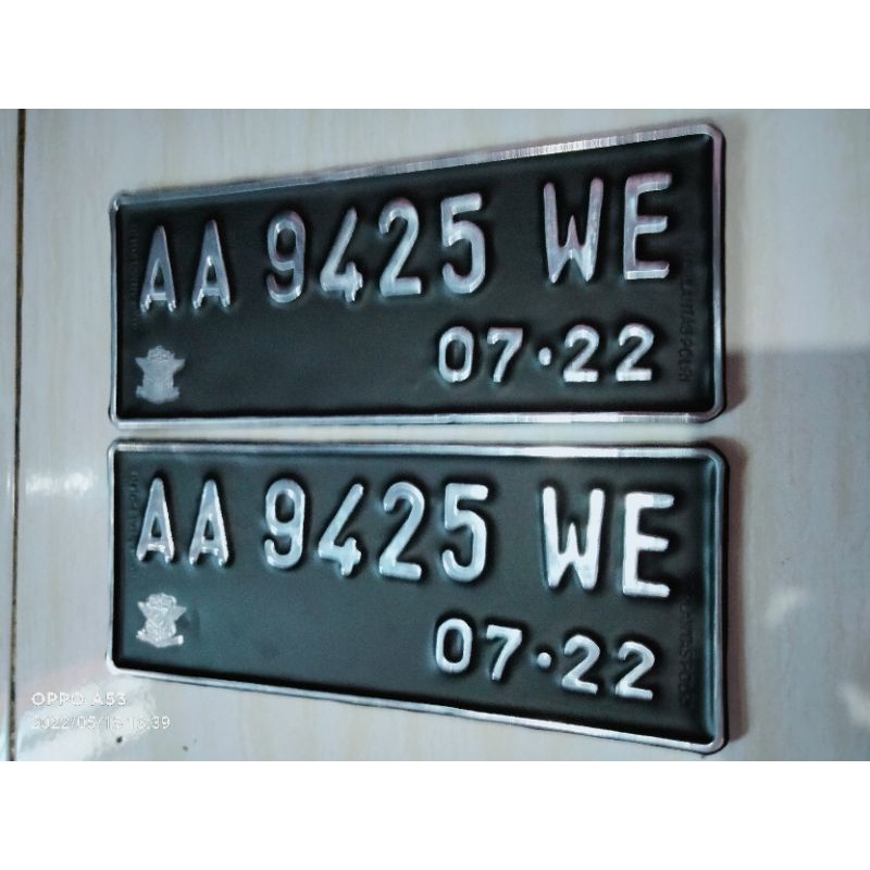 Plat nomor motor standart poles 2pcs {SEPASANG} logo korlantas