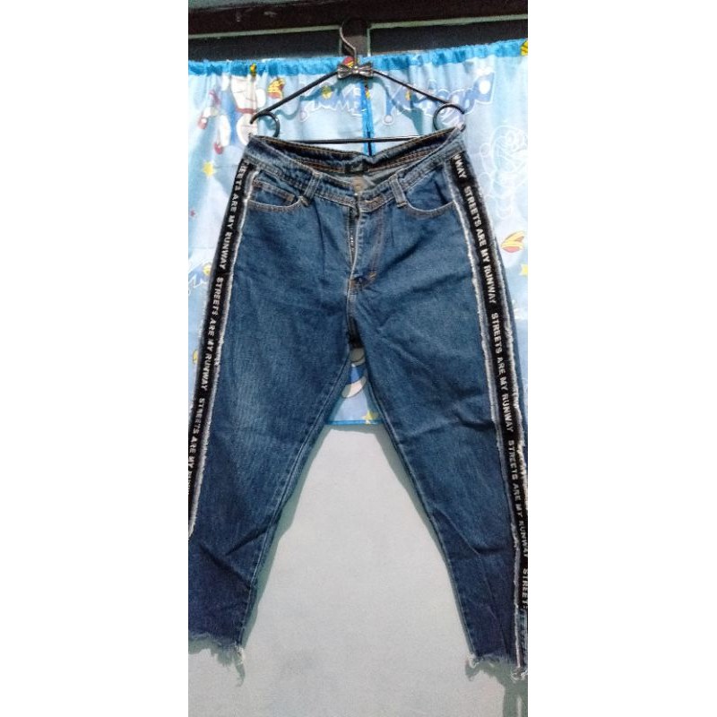 Preloved Benefit Jeans Boyfriend Uncut