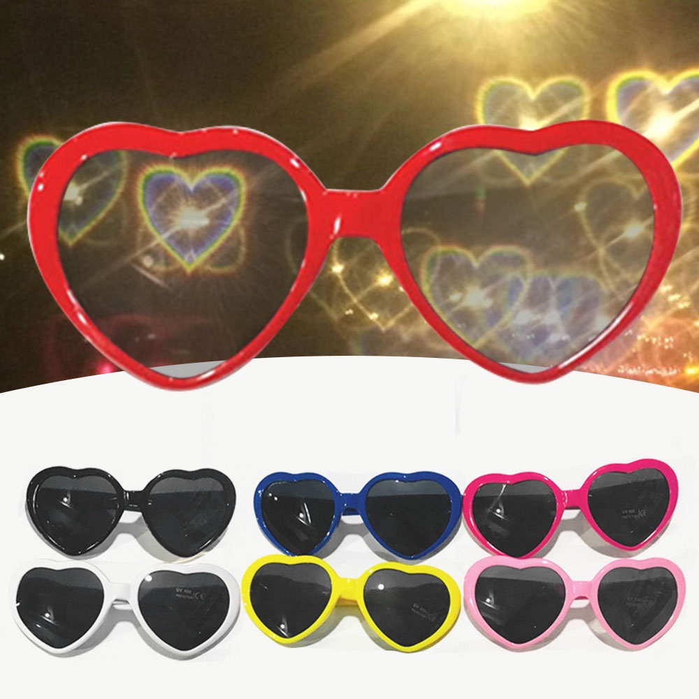 Love special effects to watch the light change into a heart-shaped heart-shaped glasses at night OWT