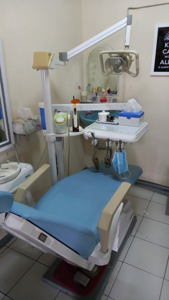 Disposable Storage Cup Holder Post Mounted Tray Dental Chair Three In One Shelf