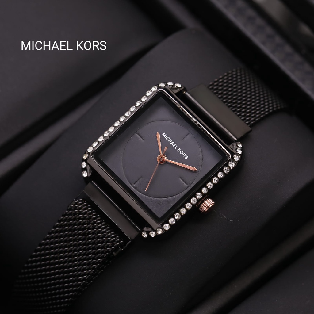 Jam Tangan Wanita MK29 Tanggal Aktif Tali Rantai Pasir Free Box & Batrai ( BISA COD )