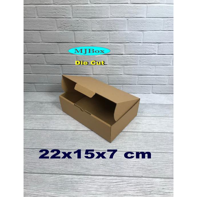 

Kardus Karton Uk. 22X15X7 Cm...Die Cut Box Kotak Untuk Souvenir -Dll