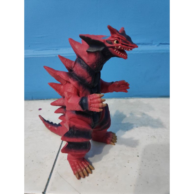 UHS Monster Ultraman Kaiju 2 Bandai