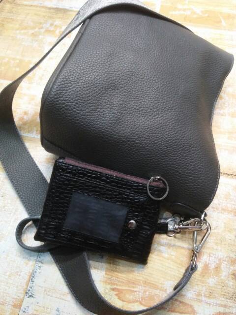Dompet koin kartu gantungan kunci dan foto polos