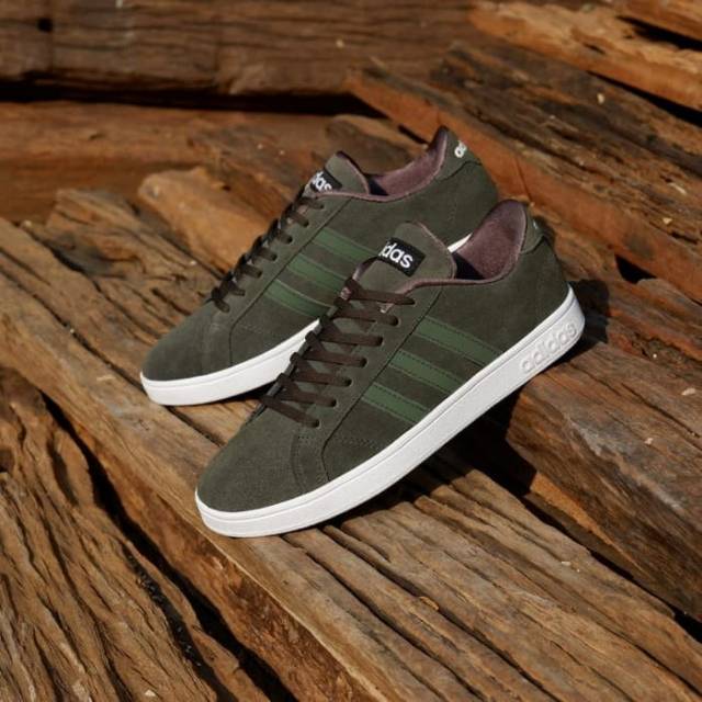 Adidas Neo Baseline &quot;Olive Green&quot;
