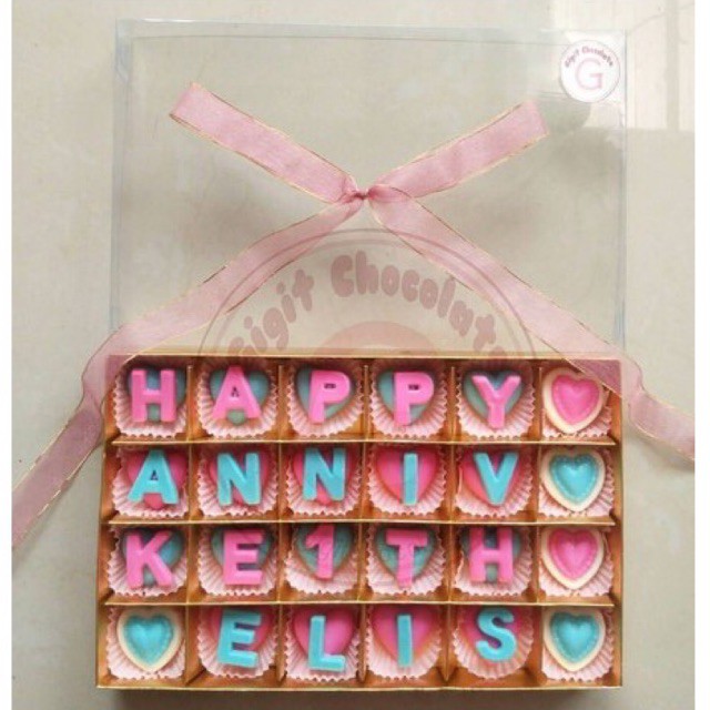 

Coklat Huruf Sekat 4x6 by Gigit Chocolate | Kado Romantis Coklat enak Coklat murah coklat huruf